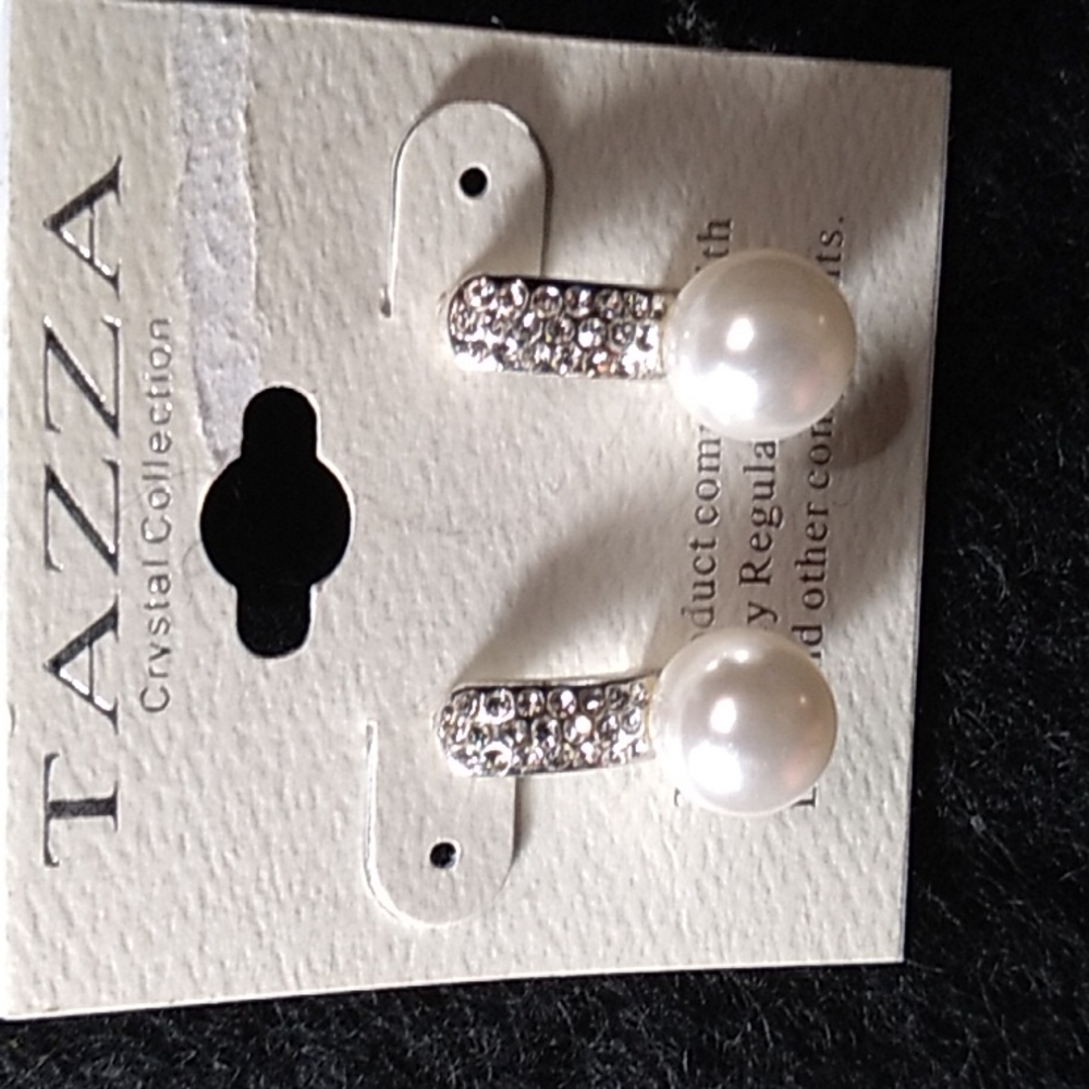 TAZZA COSTUME PEARL & RHINESTONE EARRINGS